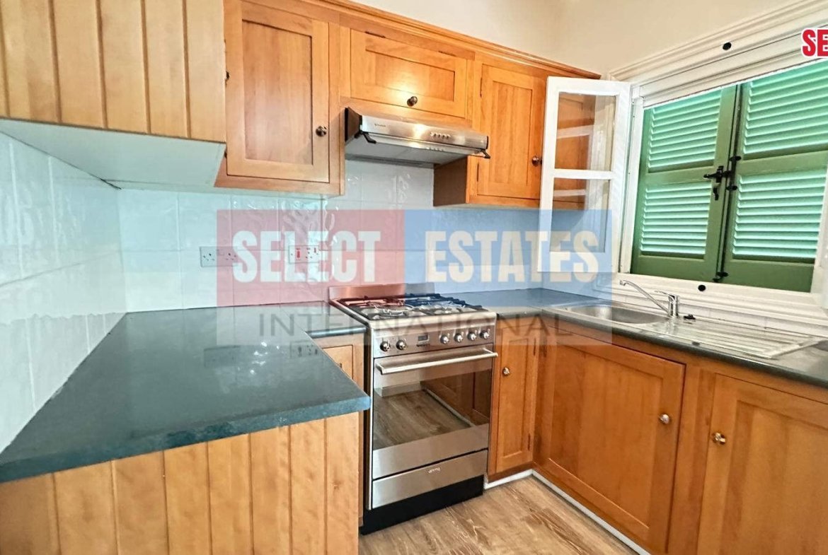 Luxury Sea View Mansion Çatalköy, North Cyprus Properties for Rent