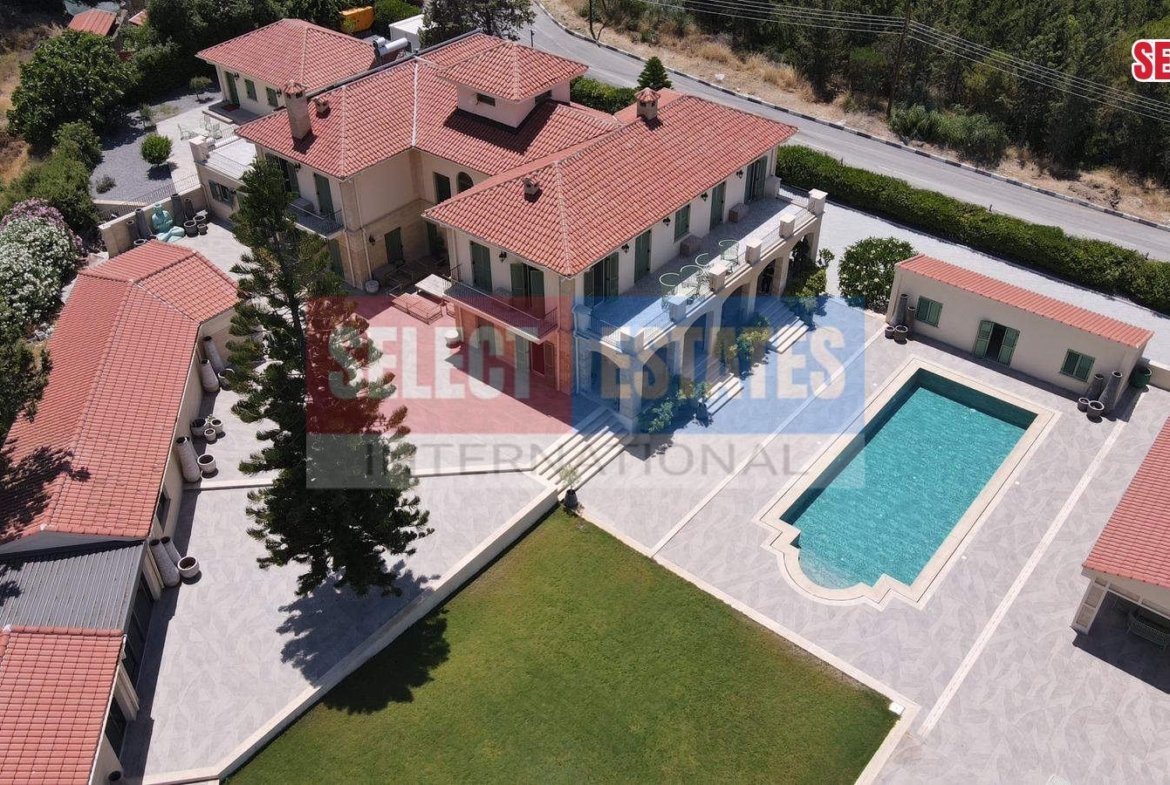 Luxury Sea View Mansion Çatalköy, North Cyprus Properties for Rent