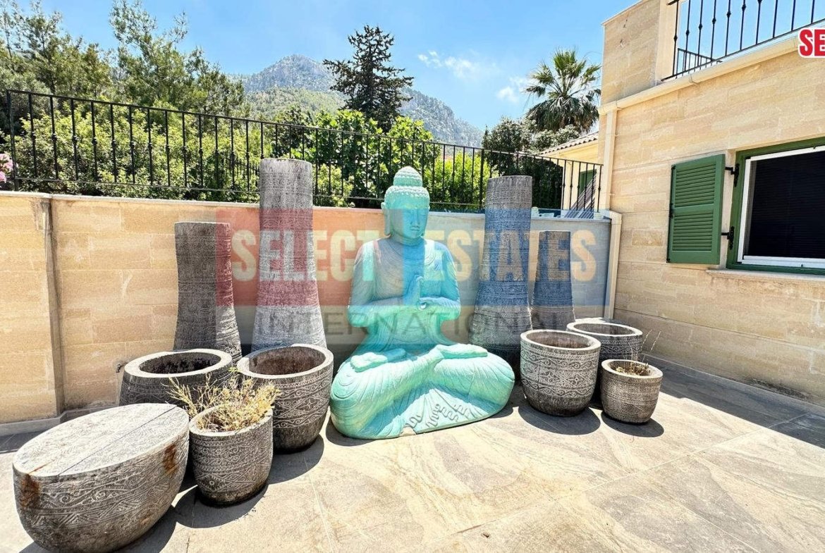 Luxury Sea View Mansion Çatalköy, North Cyprus Properties for Rent