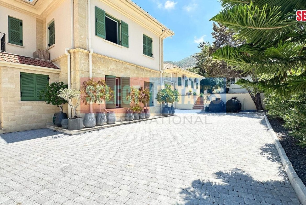 Luxury Sea View Mansion Çatalköy, North Cyprus Properties for Rent