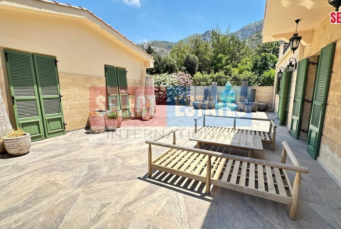 Luxury Sea View Mansion Çatalköy, North Cyprus Properties for Rent