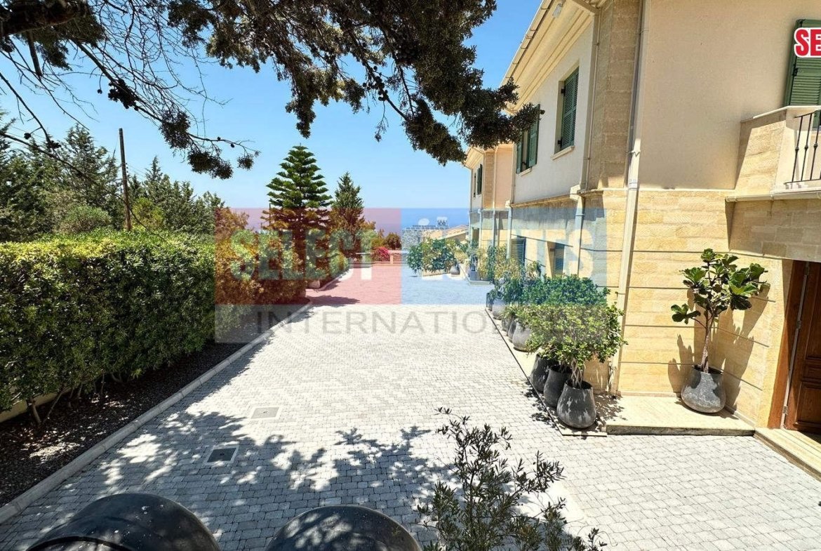 Luxury Sea View Mansion Çatalköy, North Cyprus Properties for Rent
