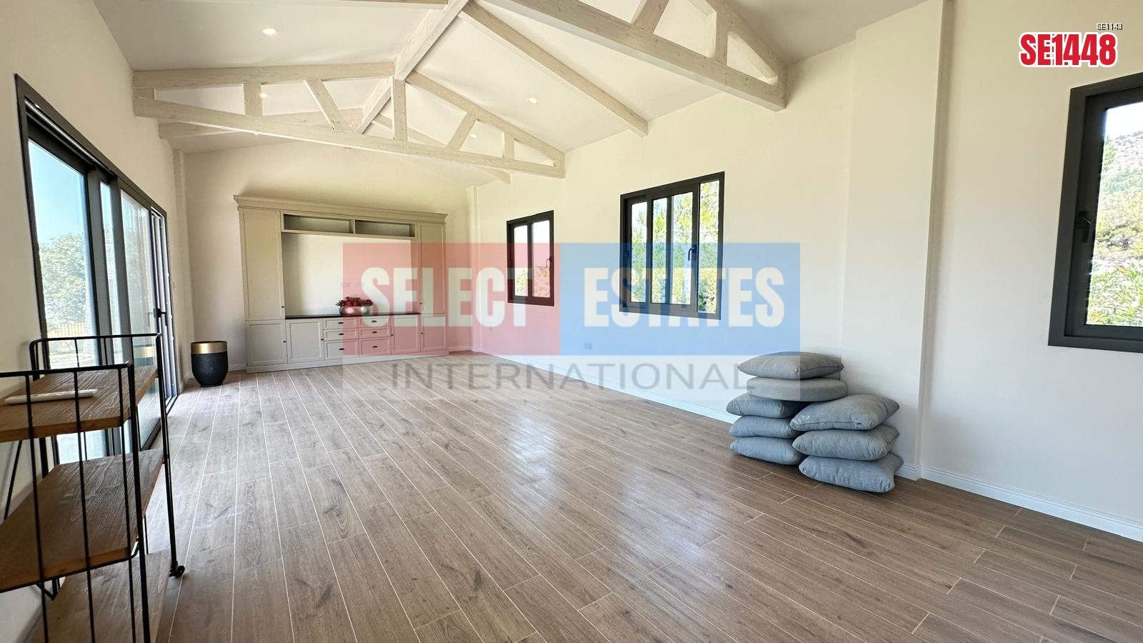 Luxury Sea View Mansion Çatalköy, North Cyprus Properties for Rent