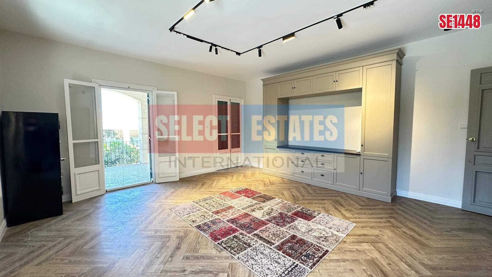 Luxury Sea View Mansion Çatalköy, North Cyprus Properties for Rent