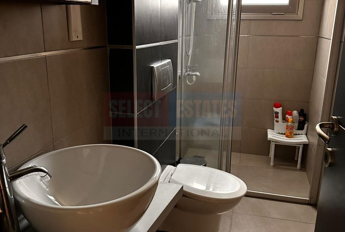 Furnished 2+1 Apartment Kyrenia Center, North Cyprus Properties for Rent