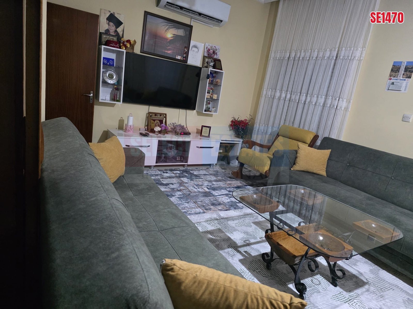 SE1470_08008733e515 3 Bedroom Apartment, Kaleiçi Gazimağusa, North Cyprus Properties for Sale