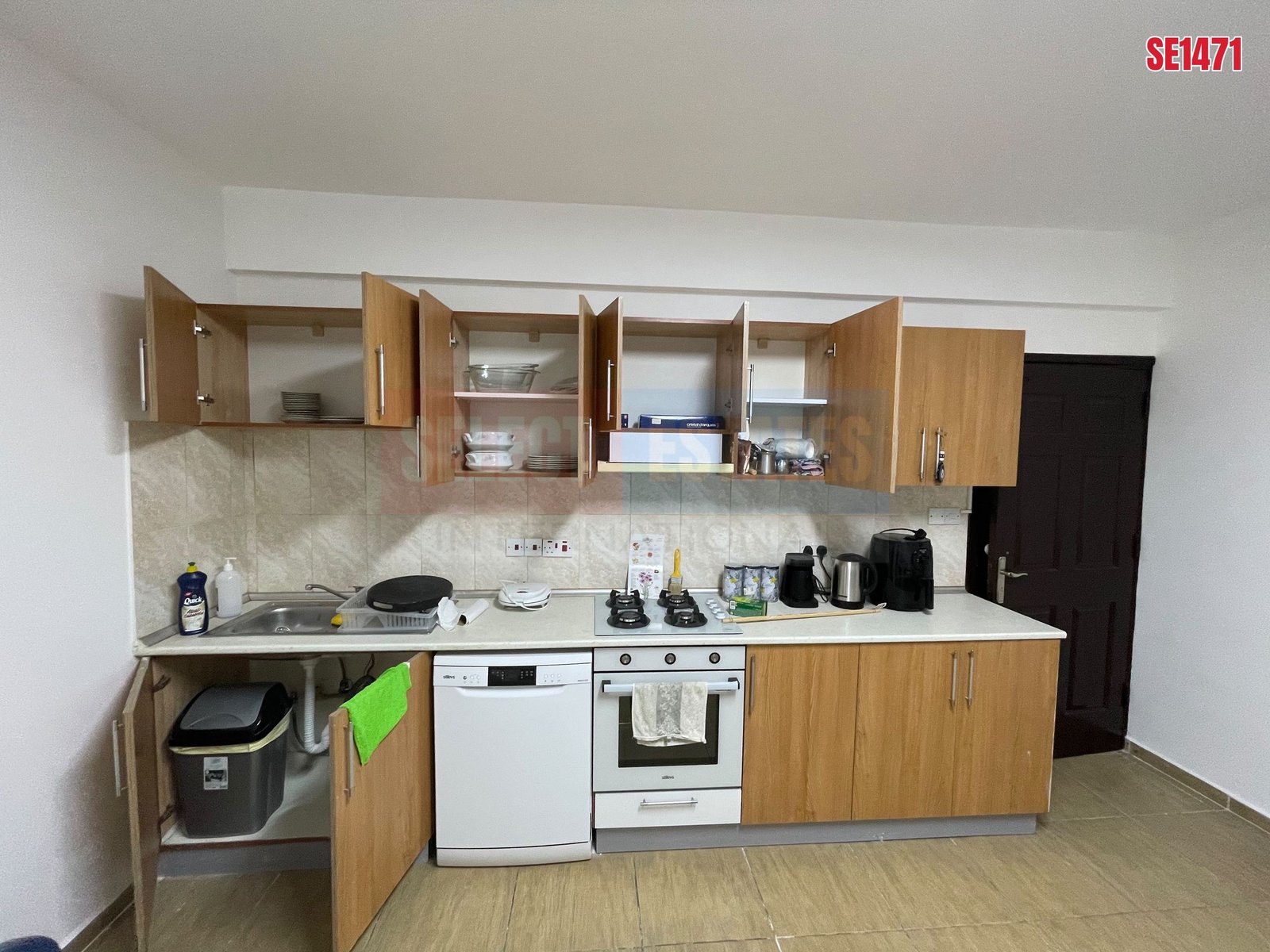 SE1471_337ae623ab97 Furnished 3 Bedroom Apartment Gazimağusa, North Cyprus Properties for Sale