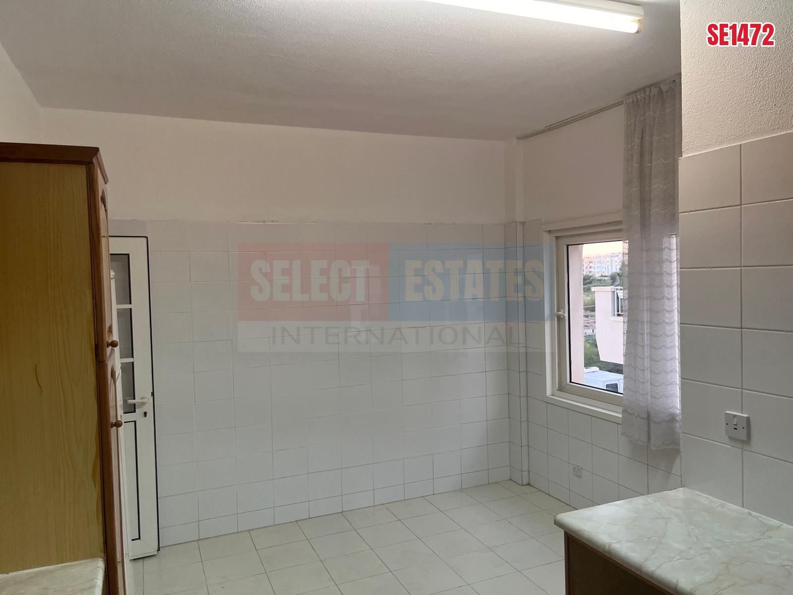 SE1472_0f4b8b4e13e2 Sea View 3-Bedroom Apartment, Gülseren, North Cyprus Properties for Sale