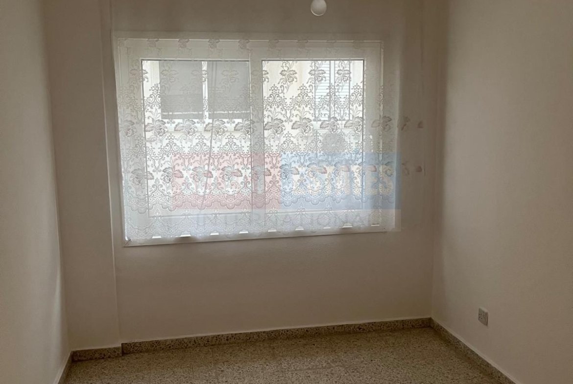 Sea View 3-Bedroom Apartment, Gülseren, North Cyprus Properties for Sale