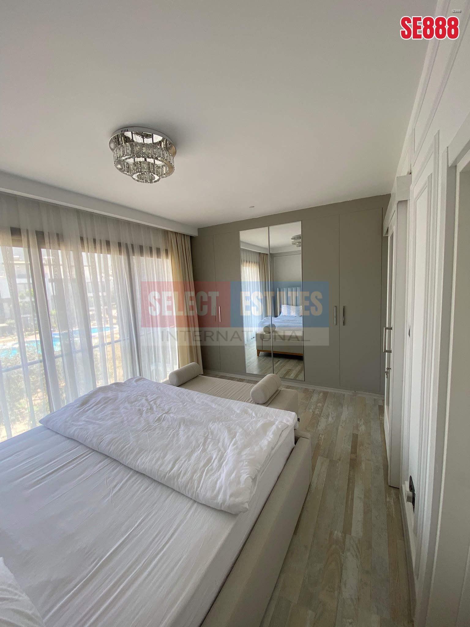 SE888_5c60cf1e9aee-1 Fully Furnished Sea View Villa