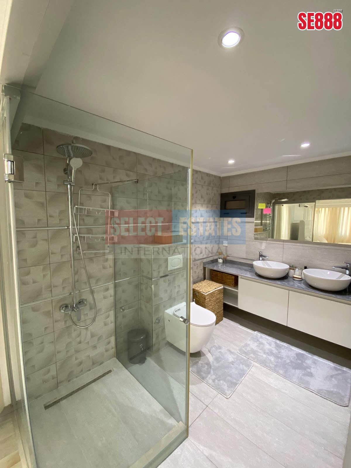 SE888_6120e838e1c4 Fully Furnished Sea View Villa