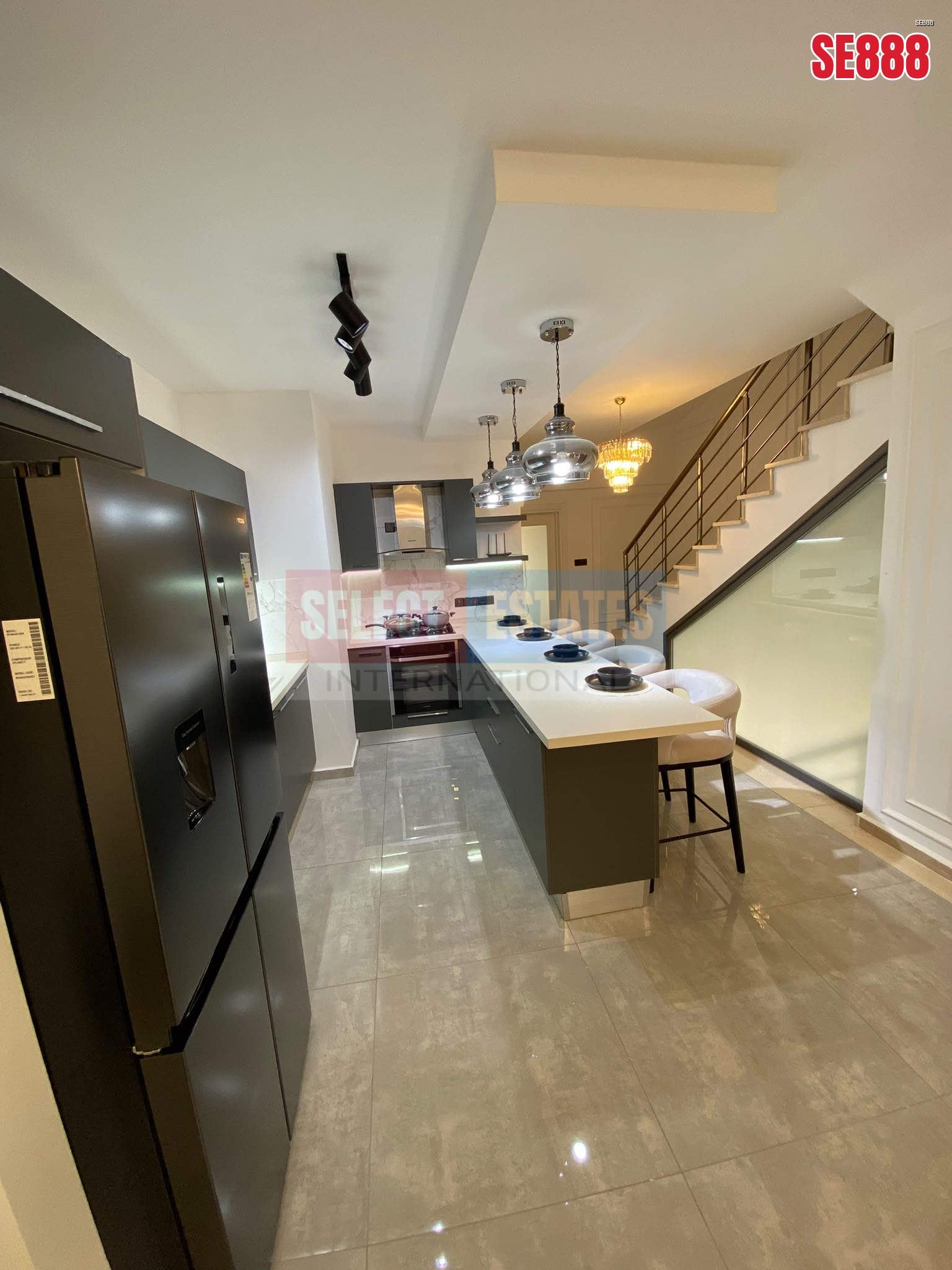 SE888_81af7b97f6ef Fully Furnished Sea View Villa