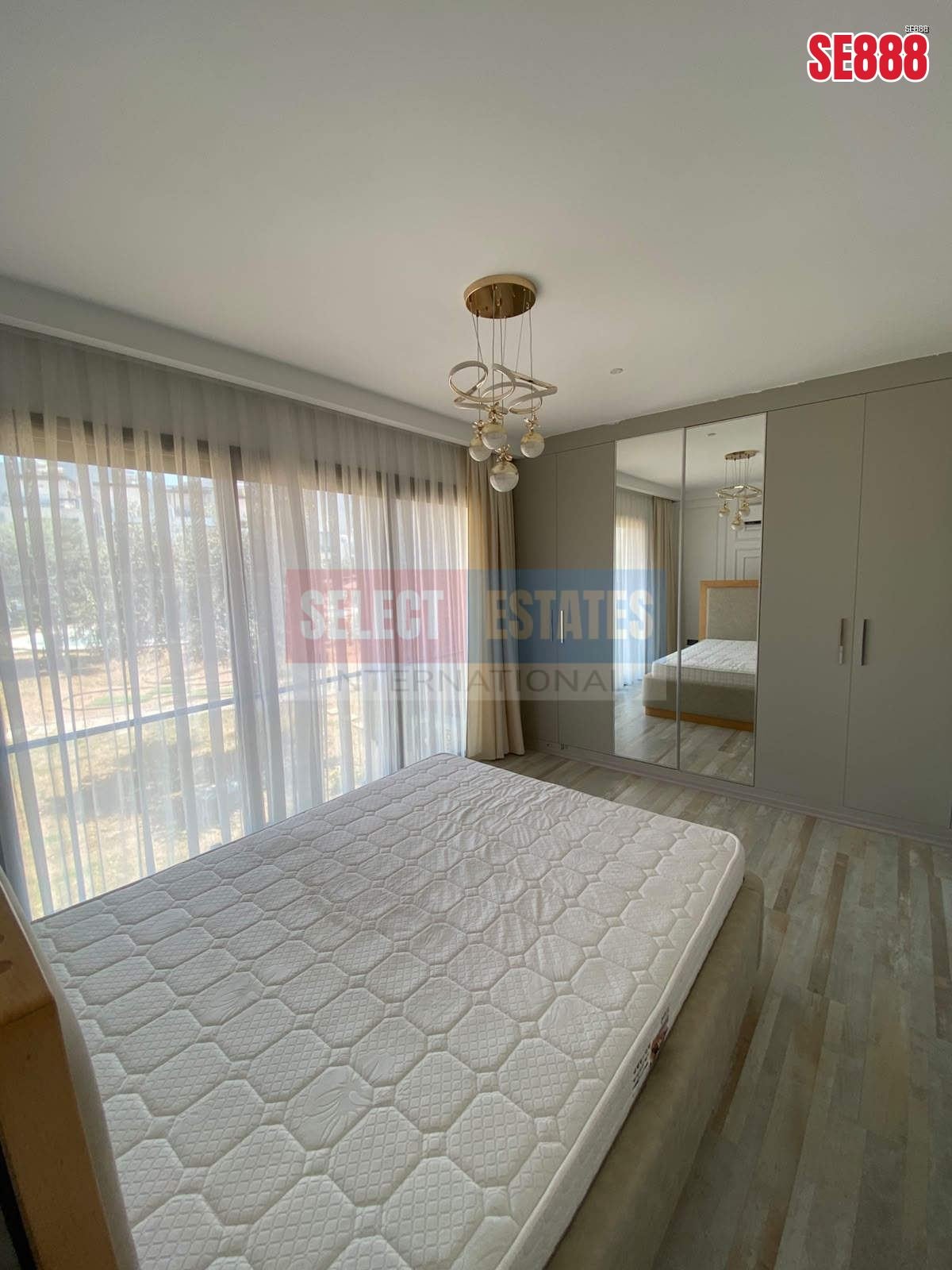 SE888_88a06ef7ee65 Fully Furnished Sea View Villa