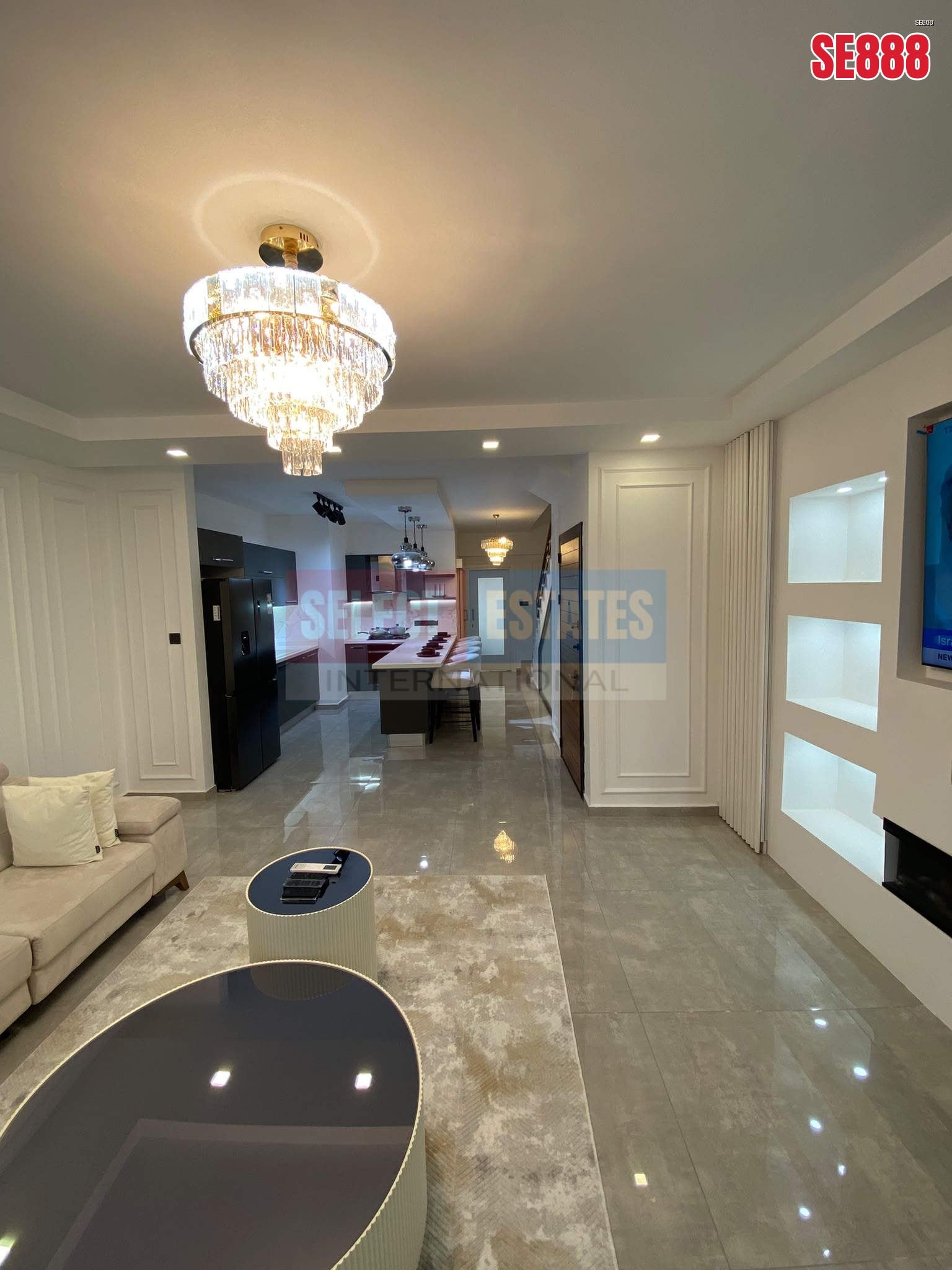 SE888_ceebeef7a86a-1 Fully Furnished Sea View Villa