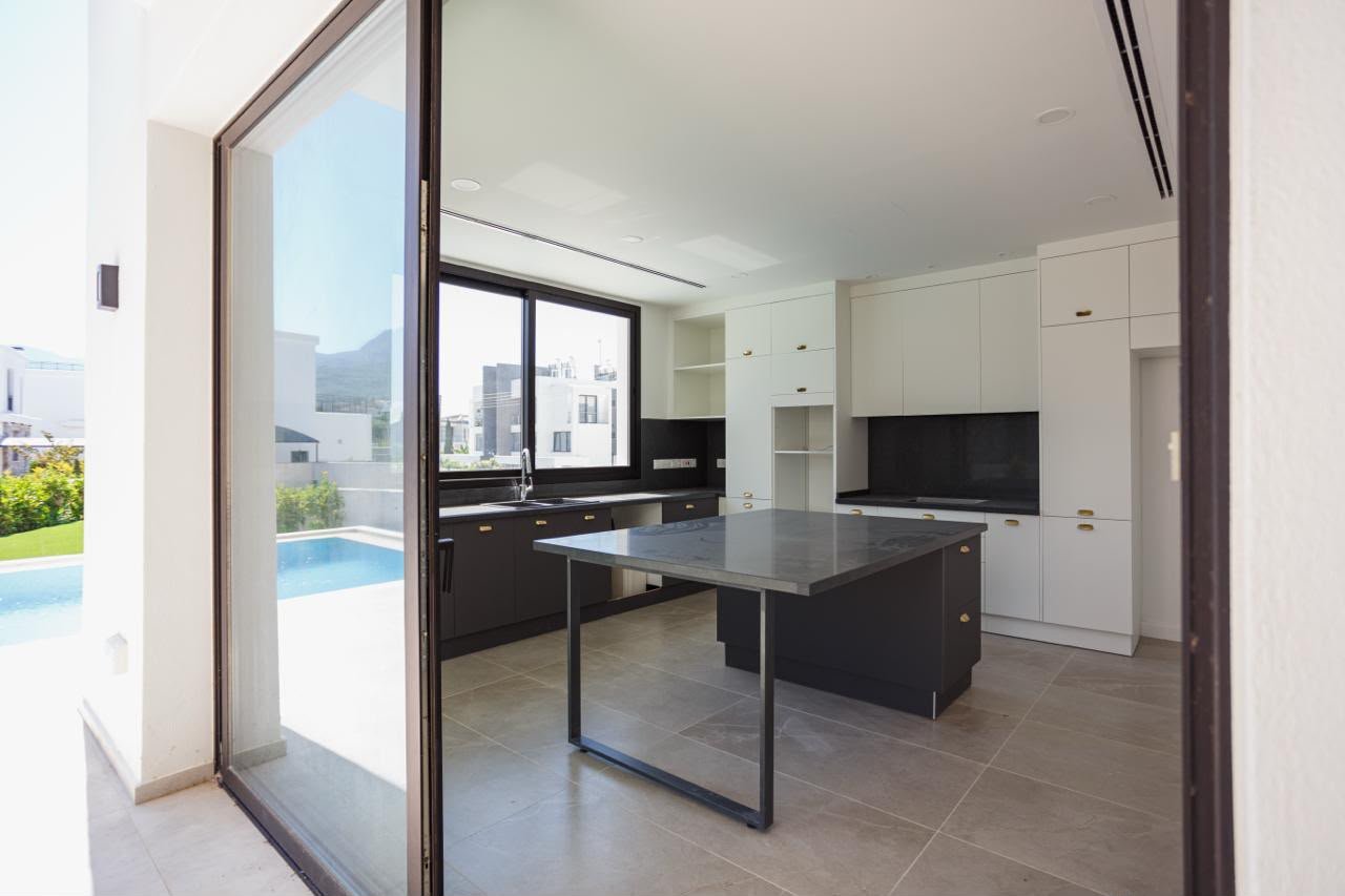 Key Ready Edremit Villa, Kyrenia, North Cyprus Properties for Sale