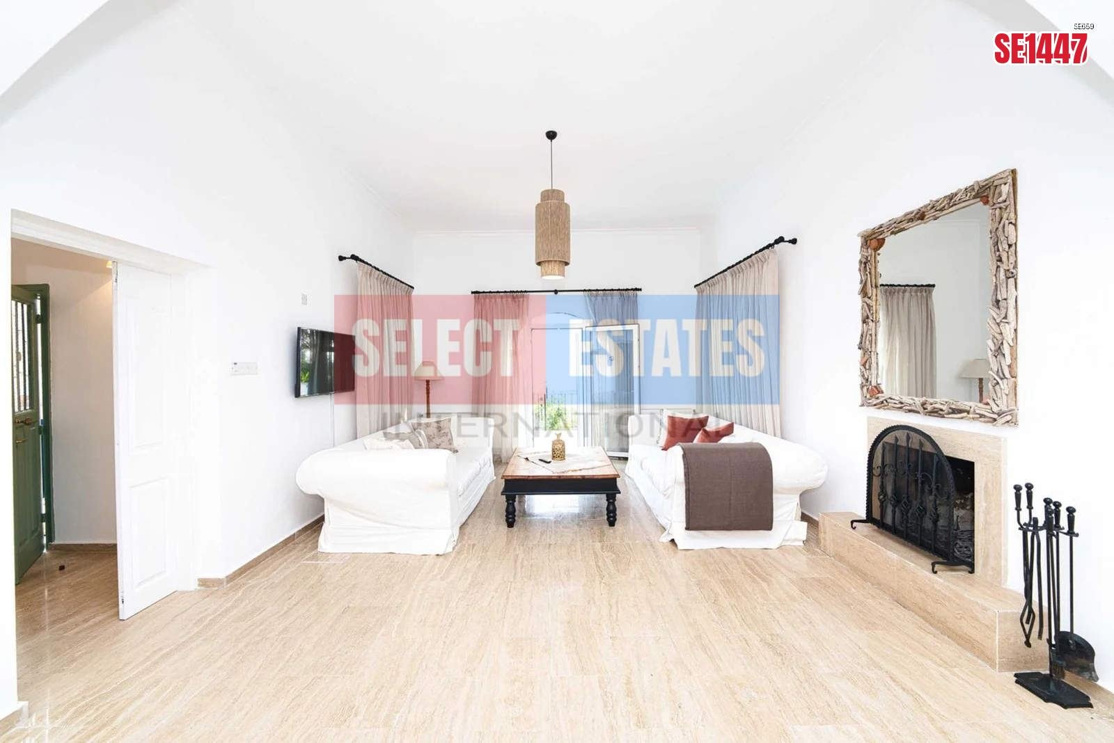SE1447_07c2022fea2b Luxury Sea View Villa Edremit, North Cyprus Properties for Rent