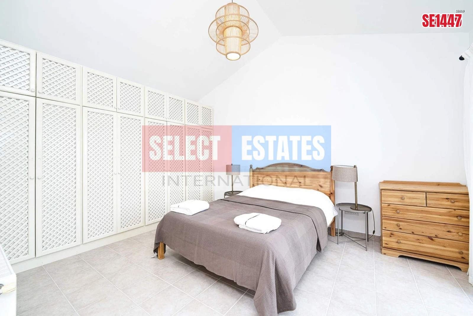 SE1447_3c3817231ff1 Luxury Sea View Villa Edremit, North Cyprus Properties for Rent