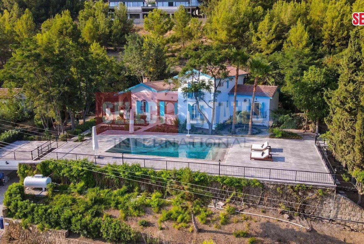 Luxury Sea View Villa Edremit, North Cyprus Properties for Rent