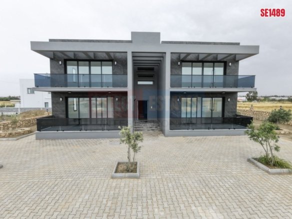 3 Bedroom Garden Apartment, Alayköy, North Cyprus Properties for Sale
