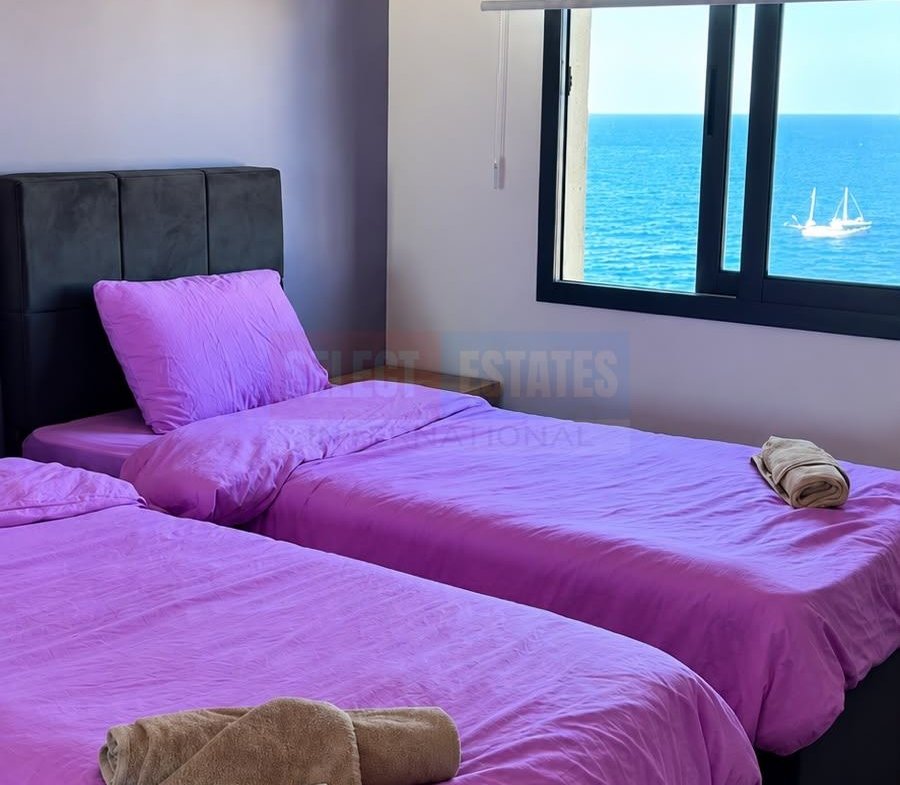 Furnished 2-Bedroom Apartment, Kyrenia Center, North Cyprus Properties for Rent