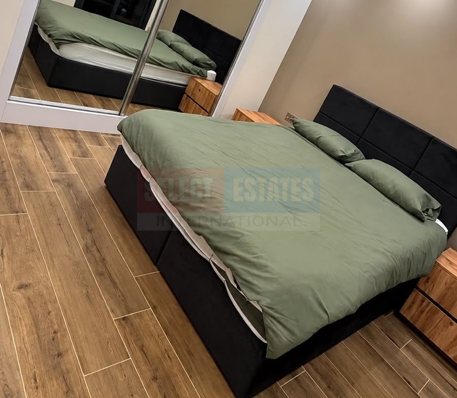 Furnished 2-Bedroom Apartment, Kyrenia Center, North Cyprus Properties for Rent