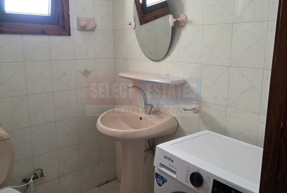 3 Bedroom Apartment Küçük Kaymaklı, North Cyprus Properties for Rent