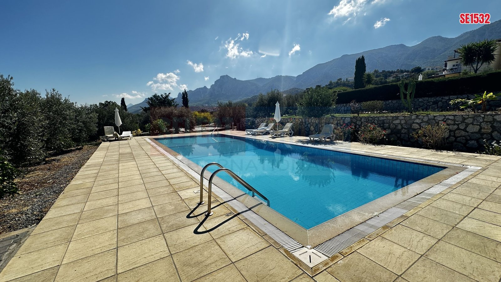 SE1532_1f9948774dfa Sea View Kyrenia Central Apartment, North Cyprus Properties for Sale
