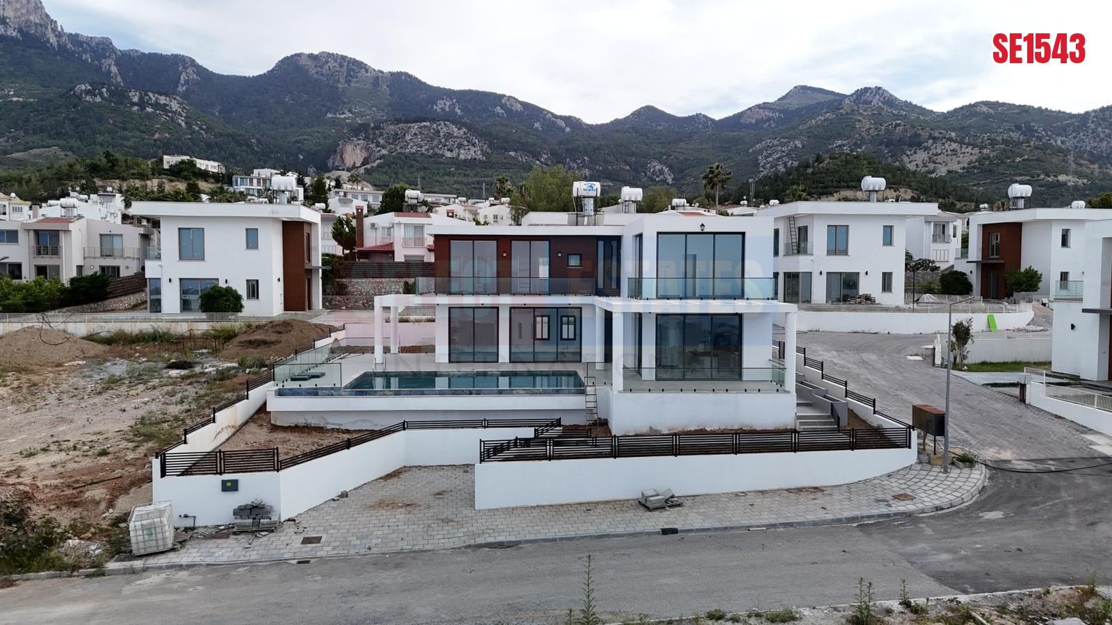 Beachfront Villa, Çatalköy, Girne, North Cyprus Properties for Sale