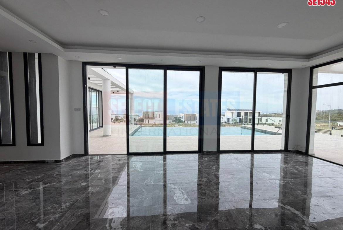 Beachfront Villa, Çatalköy, Girne, North Cyprus Properties for Sale