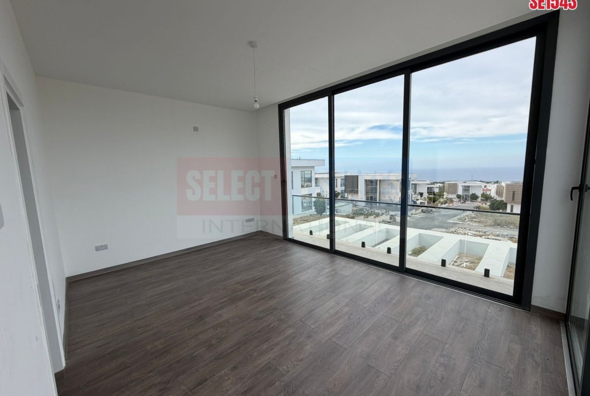 Beachfront Villa, Çatalköy, Girne, North Cyprus Properties for Sale