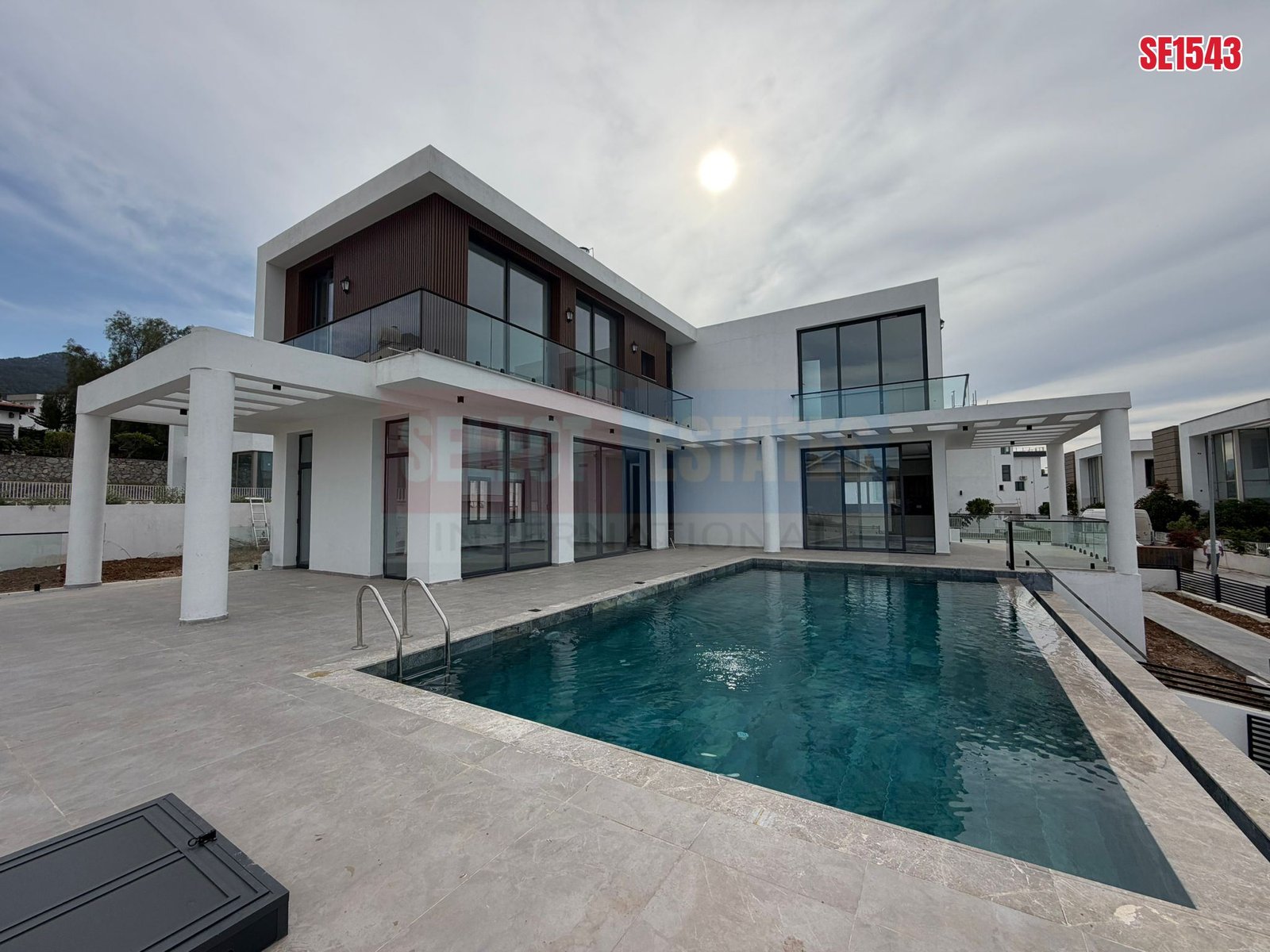 Beachfront Villa, Çatalköy, Girne, North Cyprus Properties for Sale