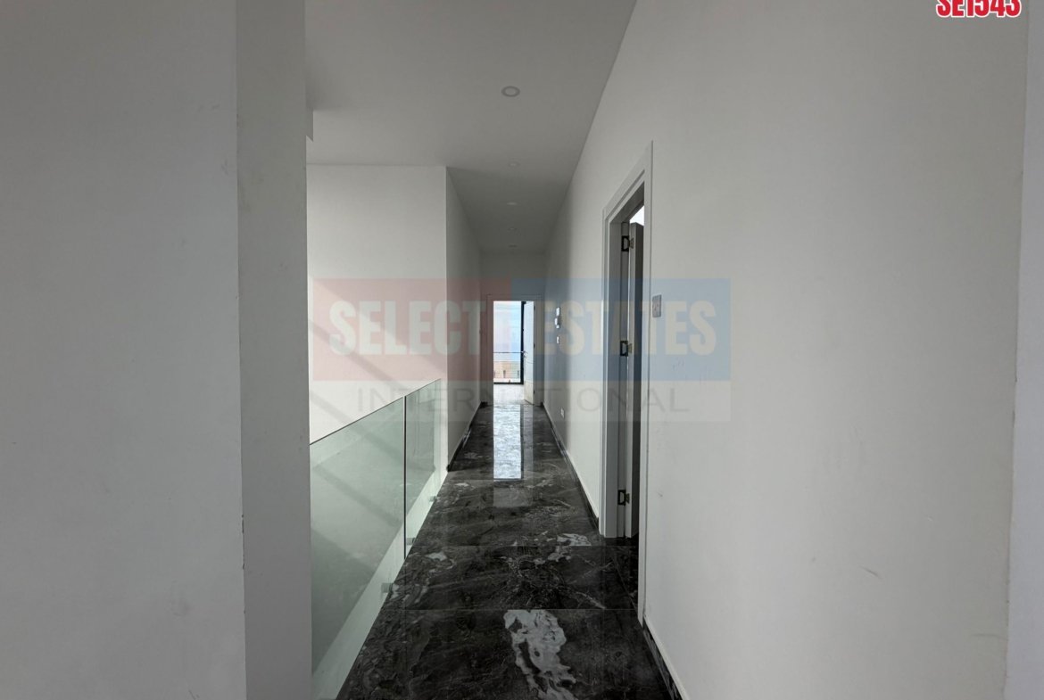 Beachfront Villa, Çatalköy, Girne, North Cyprus Properties for Sale
