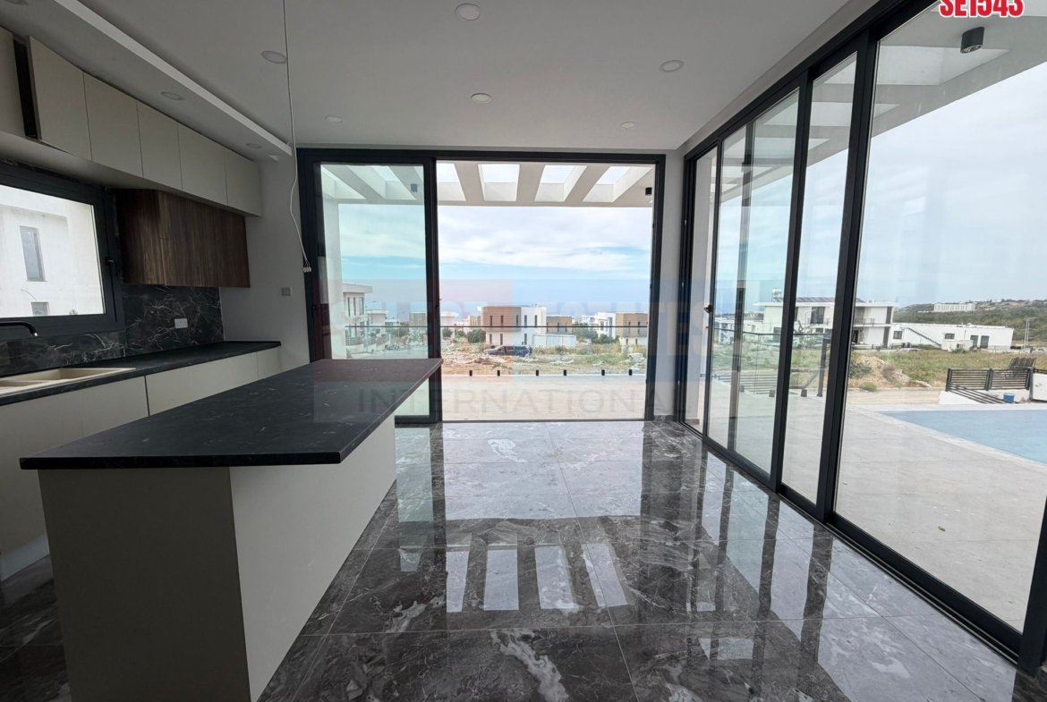 Beachfront Villa, Çatalköy, Girne, North Cyprus Properties for Sale
