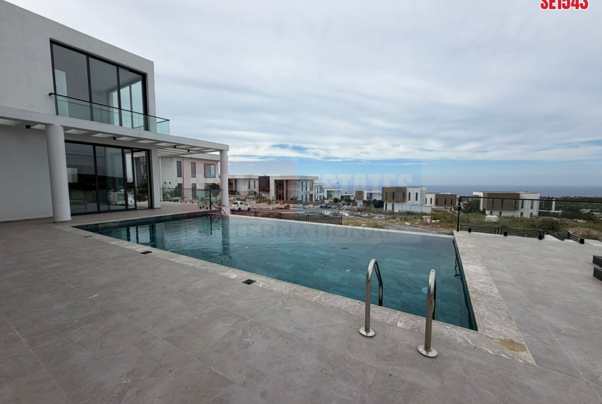 Beachfront Villa, Çatalköy, Girne, North Cyprus Properties for Sale