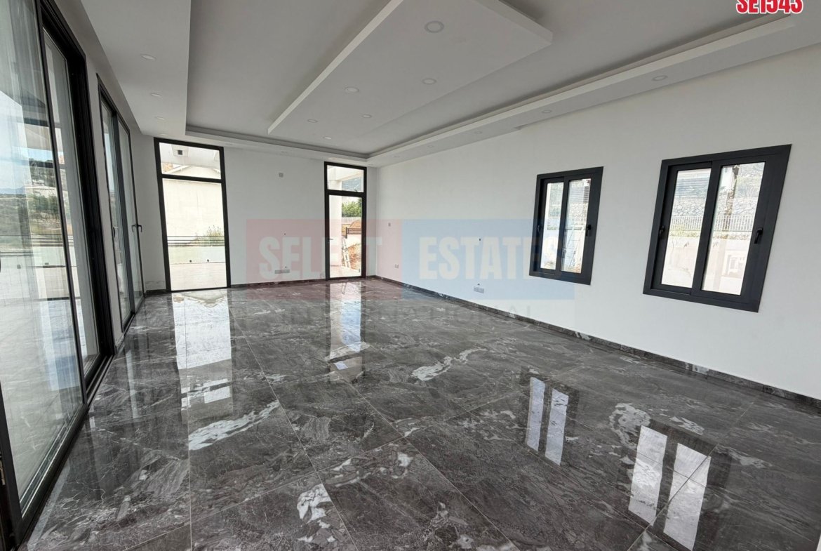 Beachfront Villa, Çatalköy, Girne, North Cyprus Properties for Sale