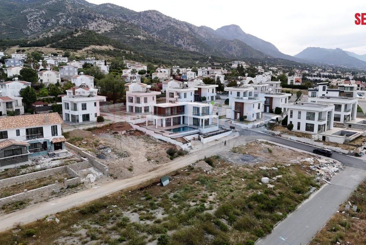 Beachfront Villa, Çatalköy, Girne, North Cyprus Properties for Sale