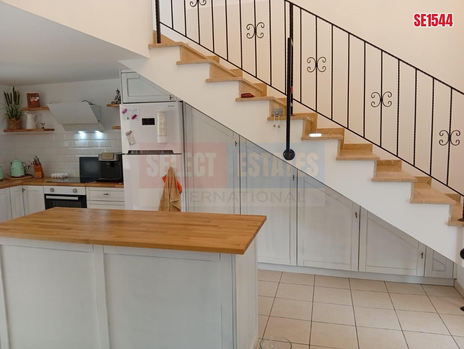 Furnished Ozanköy Apartment Kyrenia, North Cyprus Properties for Sale
