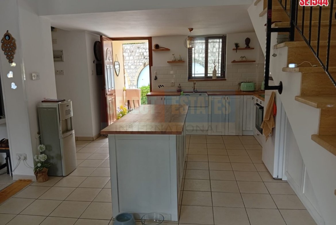 Furnished Ozanköy Apartment Kyrenia, North Cyprus Properties for Sale