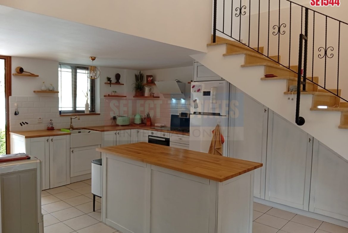 Furnished Ozanköy Apartment Kyrenia, North Cyprus Properties for Sale