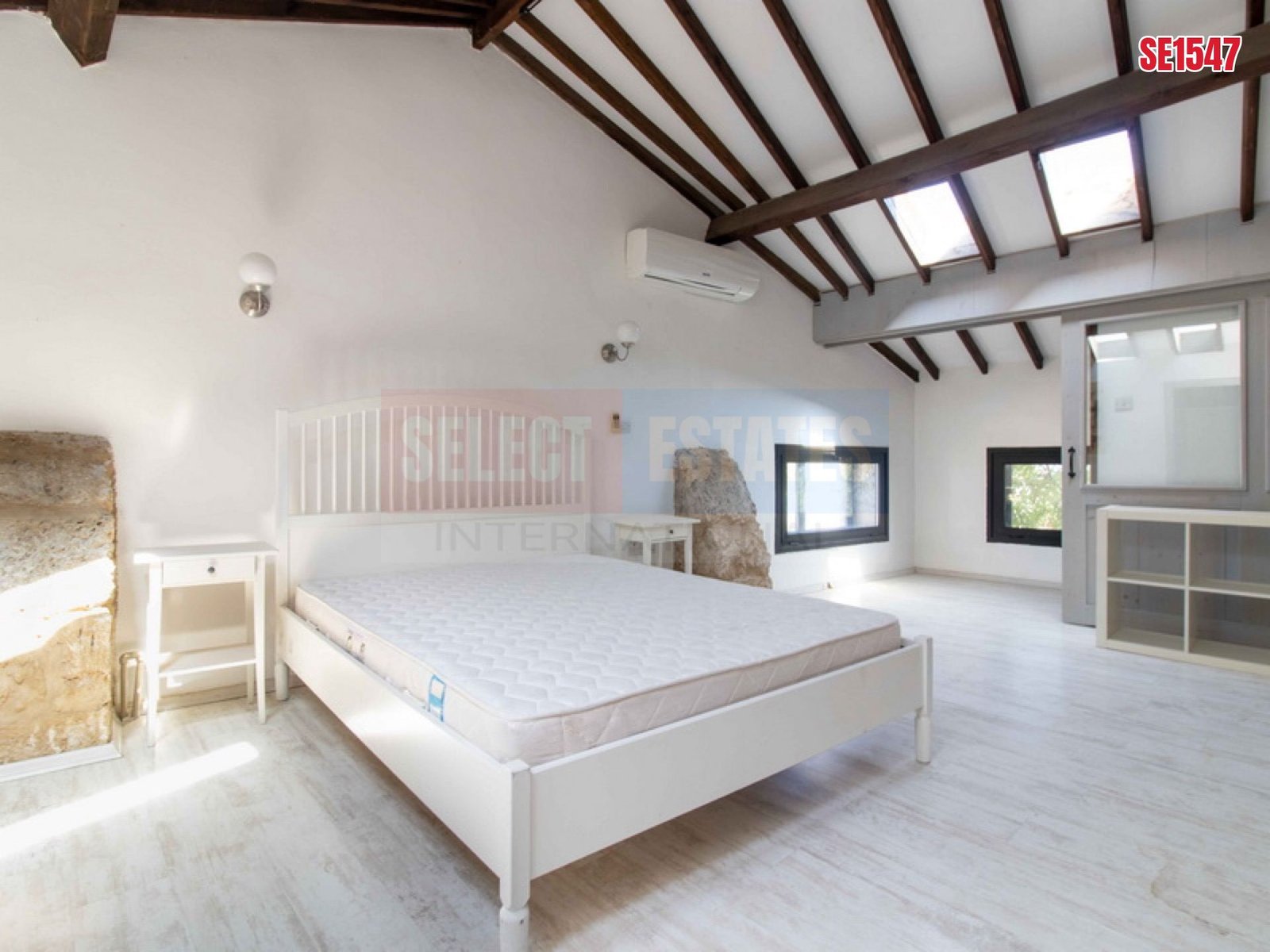 SE1547_b7aee6710053 Stone House Resale Property, North Cyprus Properties for Sale