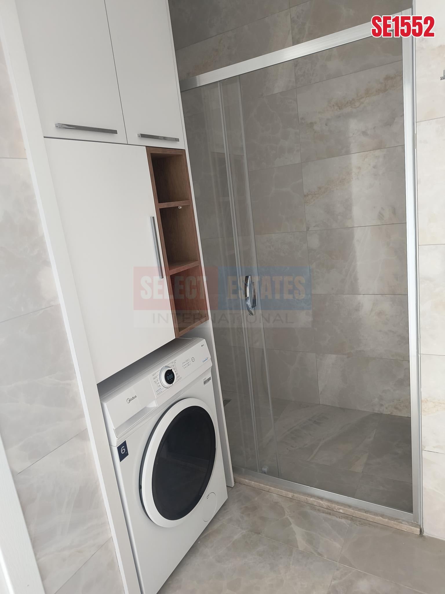 SE1552_bc457ed7daa0 Sea View Apartment, Long Beach, North Cyprus Properties for Rent