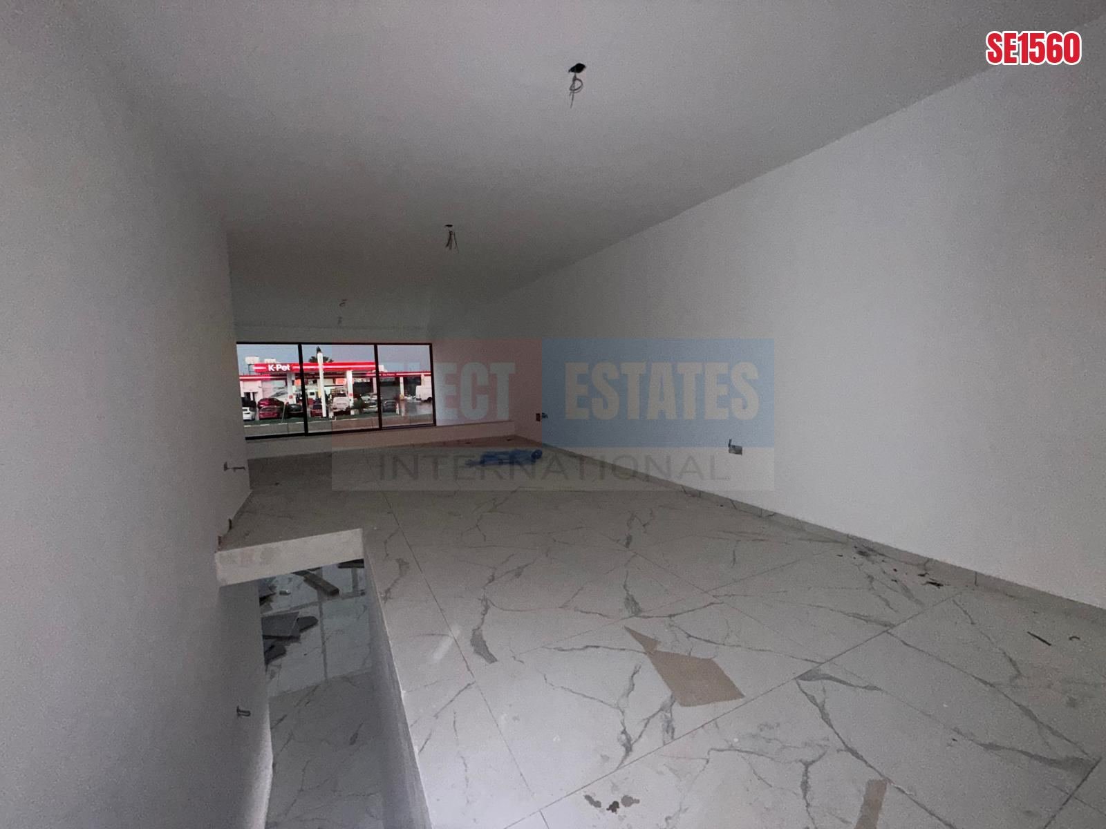 SE1560_2f75f74e3ce8 Main Road Shop, Catalkoy, North Cyprus Properties for Rent