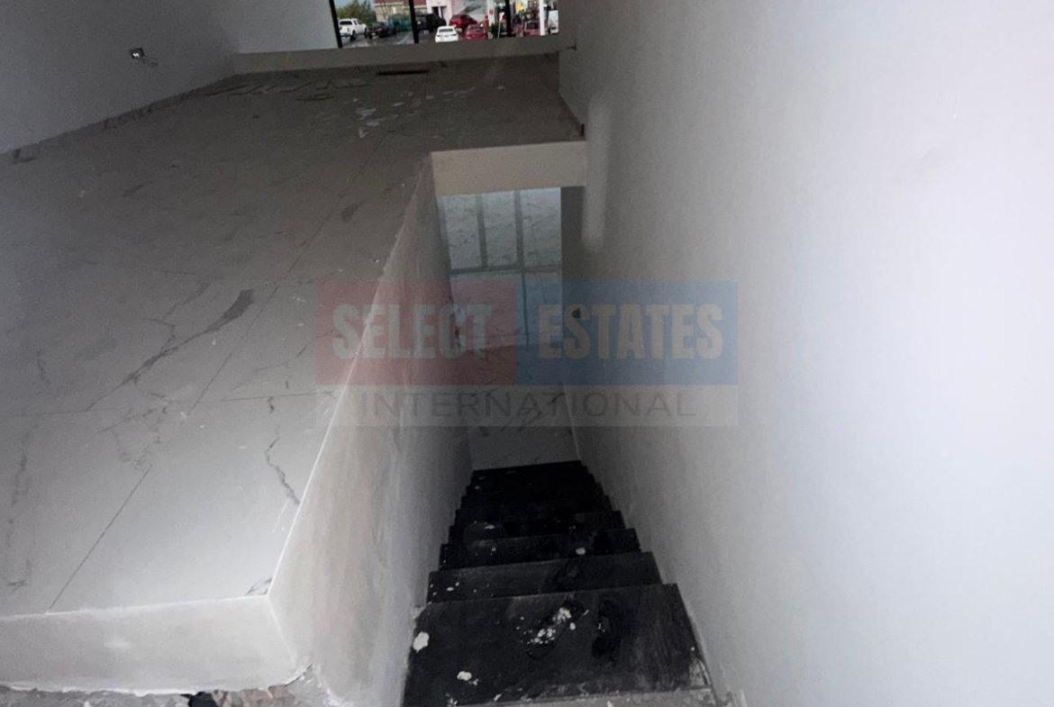 Spacious Shop, Catalkoy, North Cyprus Properties for Rent