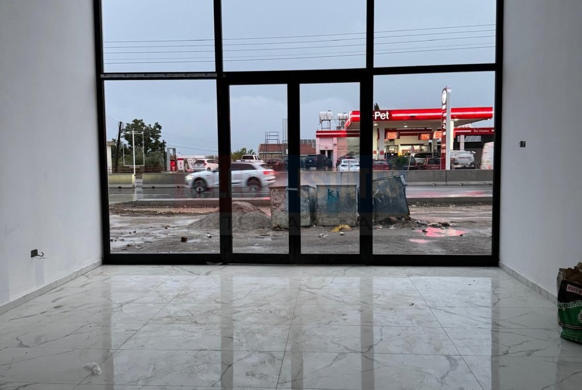 Spacious Shop, Catalkoy, North Cyprus Properties for Rent