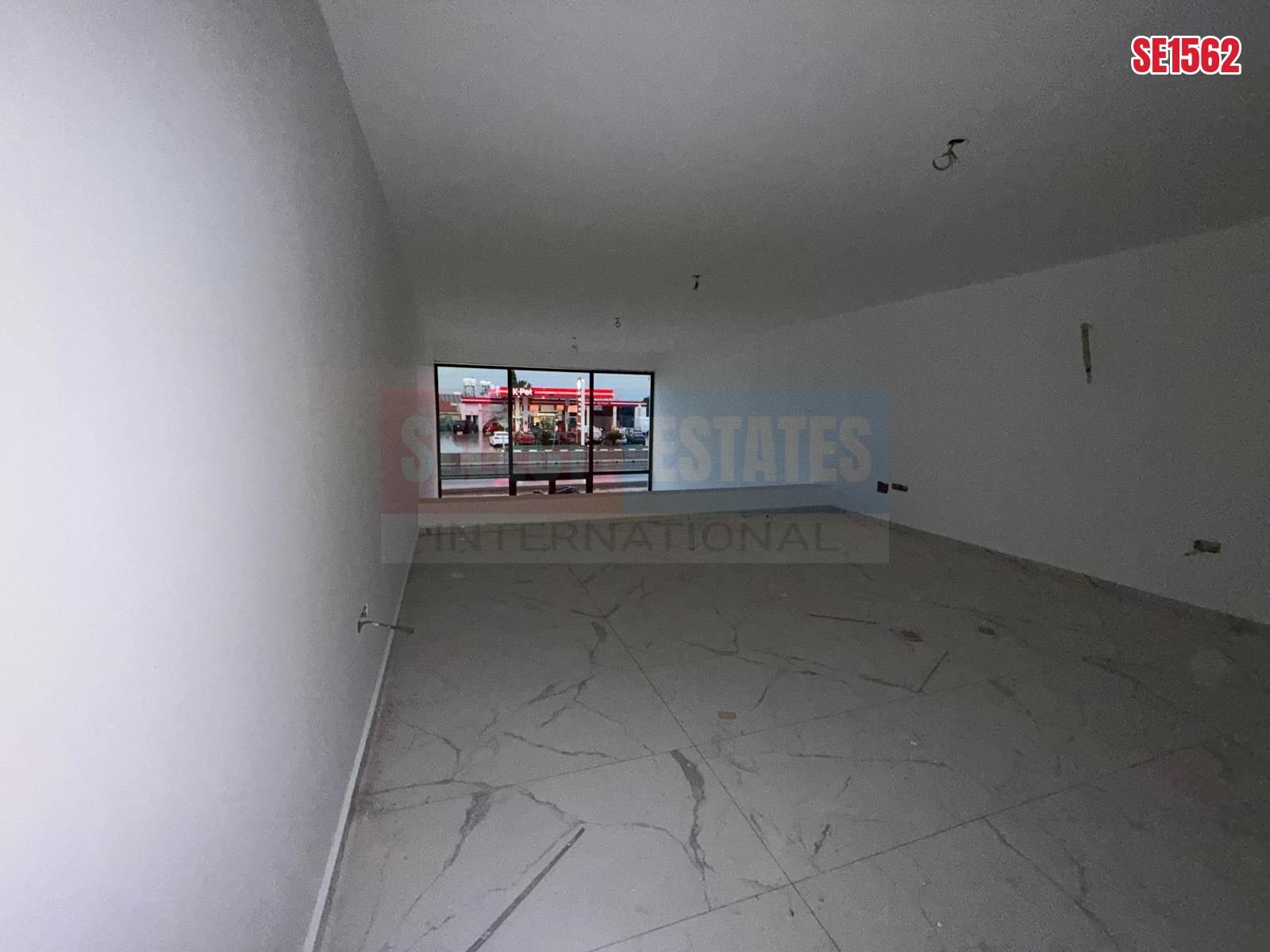SE1562_d19b4e6a62eb Spacious Shop, Catalkoy, North Cyprus Properties for Rent