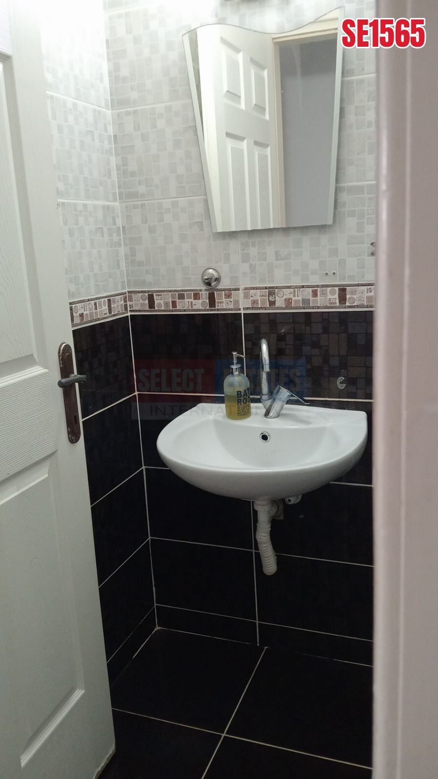 SE1565_903a5f3398dc Furnished 3-Bedroom Apartment, Canakkale, North Cyprus Properties for Sale
