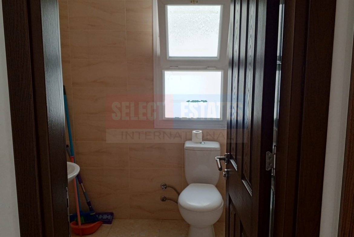Three Bedroom Apartment, Kucuk Kaymakli, North Cyprus Properties for Rent
