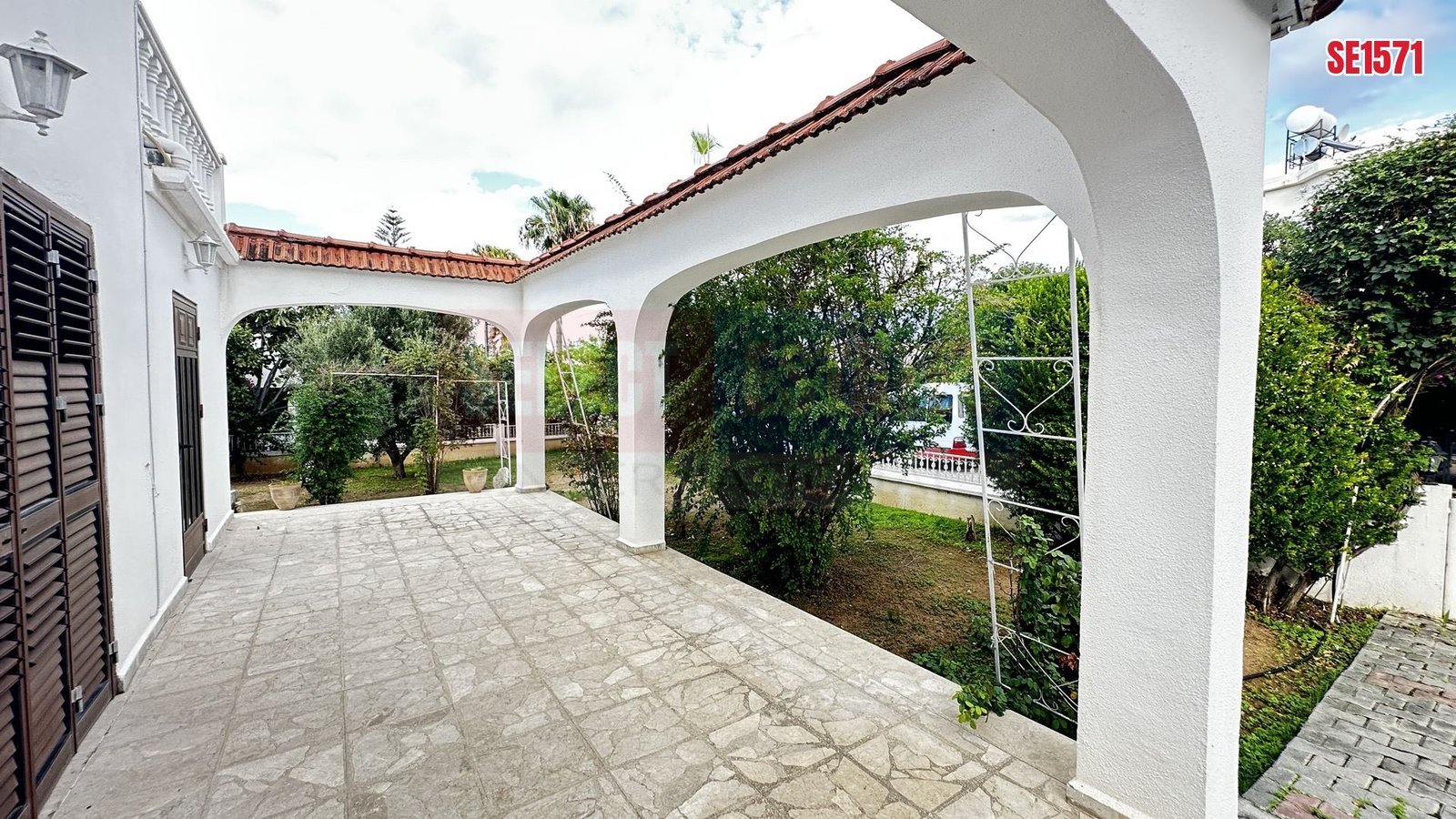 SE1571_606c337acb46 Key Ready Villa, Alsancak, Kyrenia, North Cyprus Properties for Sale