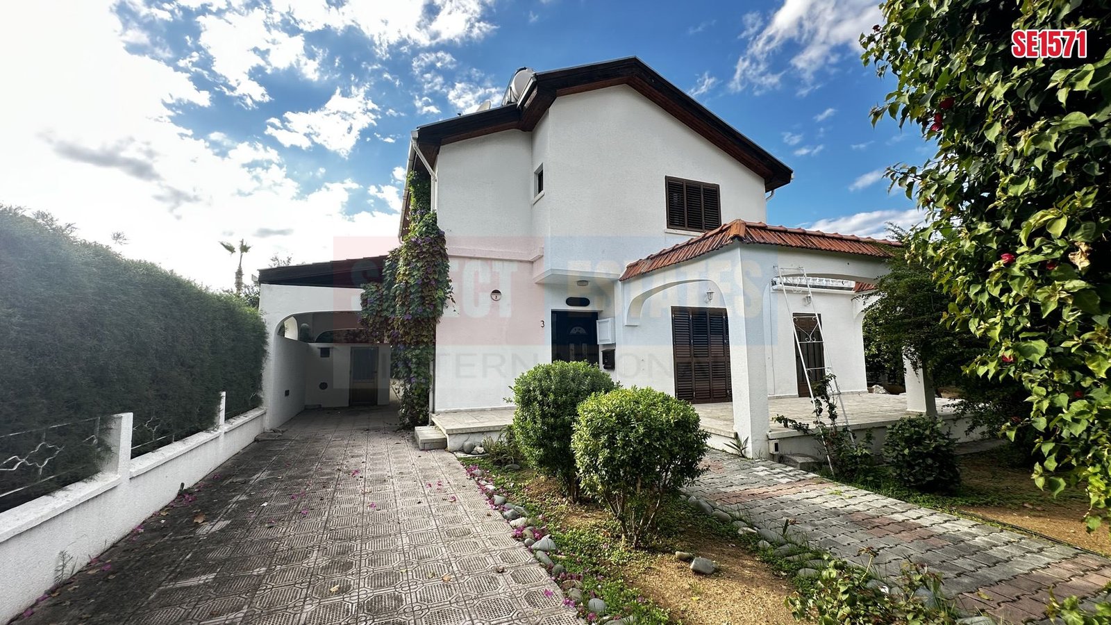 SE1571_865bb242c64c Key Ready Villa, Alsancak, Kyrenia, North Cyprus Properties for Sale