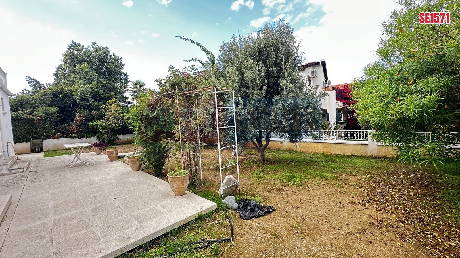 SE1571_b67a1e20dc5e Key Ready Villa, Alsancak, Kyrenia, North Cyprus Properties for Sale